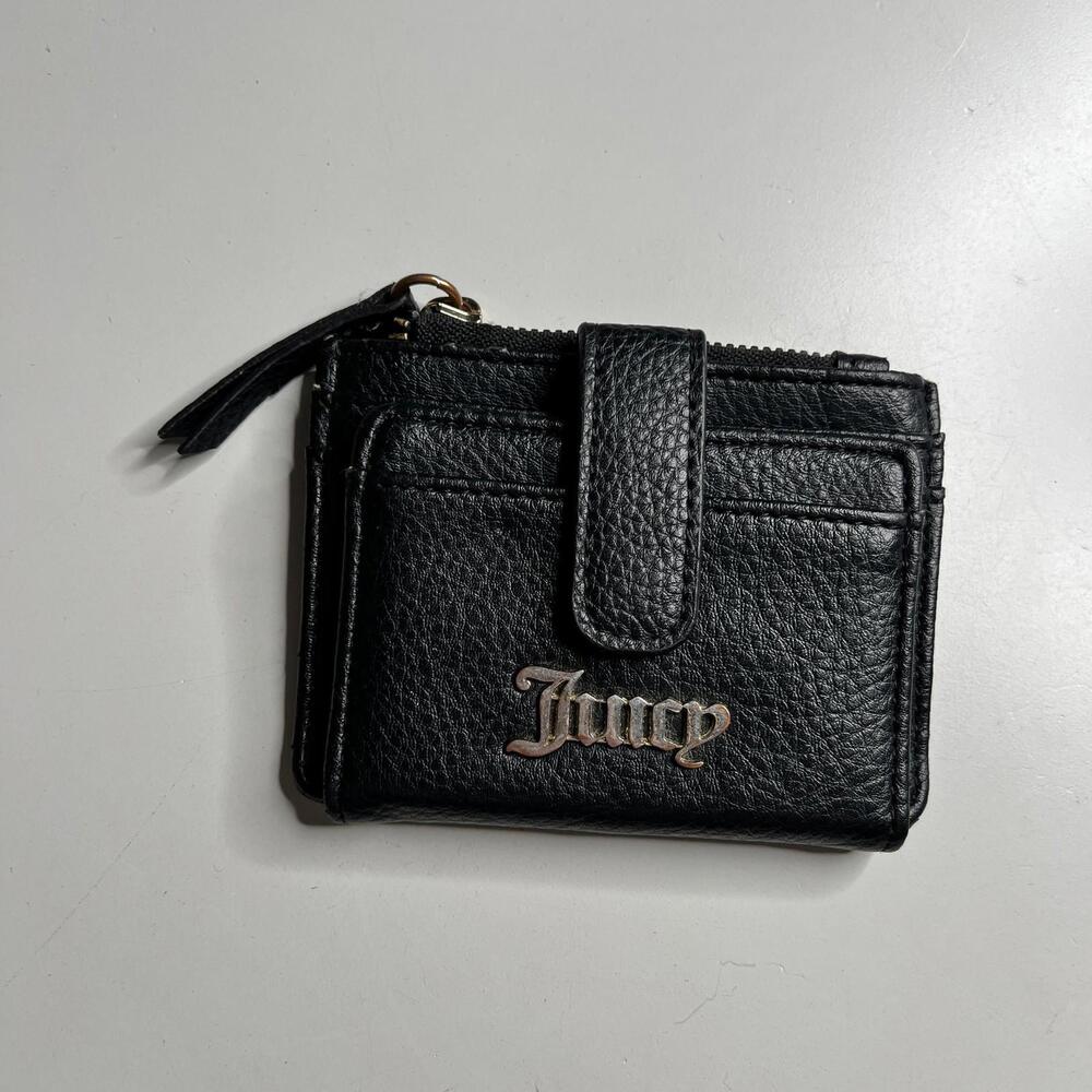 Juicy Couture Card Wallet Womens One Size Black Logo ID Window Snap Zip Pocket